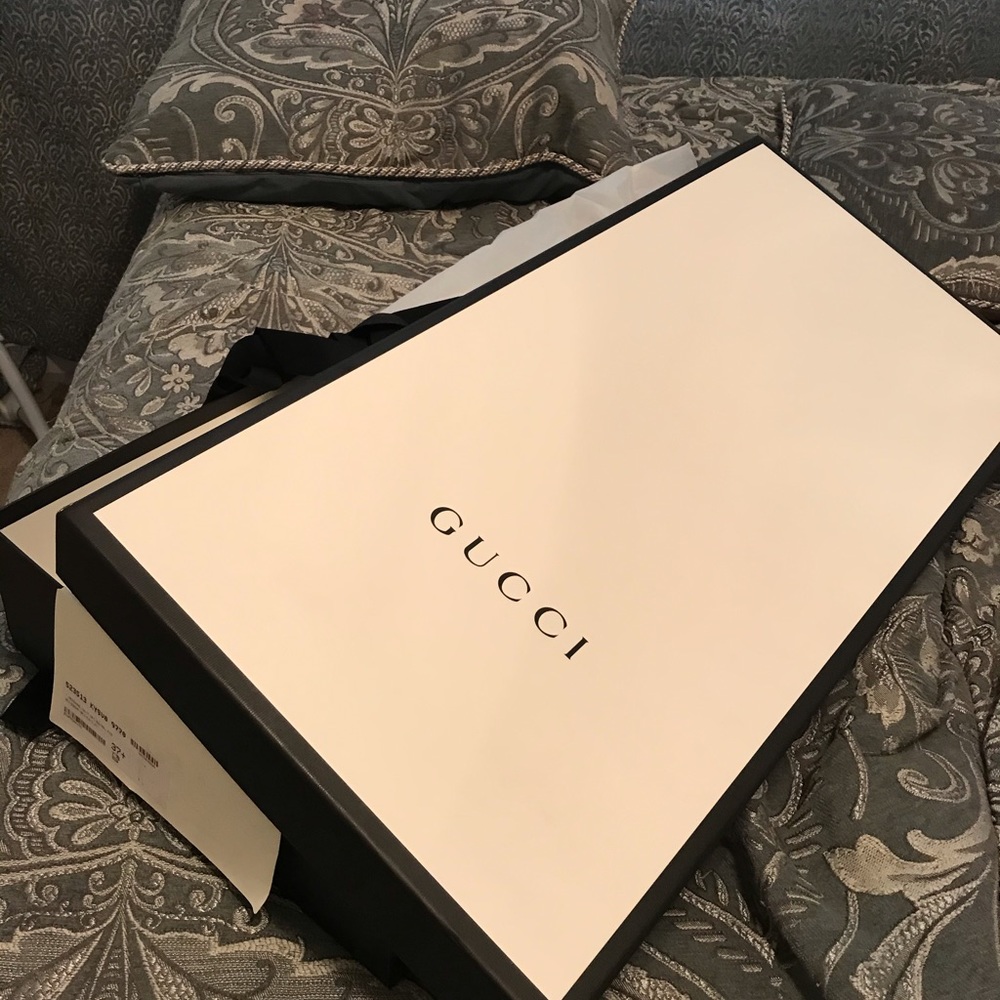 $2,400 - Picture 3 of 3